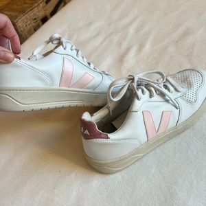 Women’s Veja Sneakers